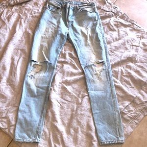 Subí 29 Distressed Baby Blue Jeans